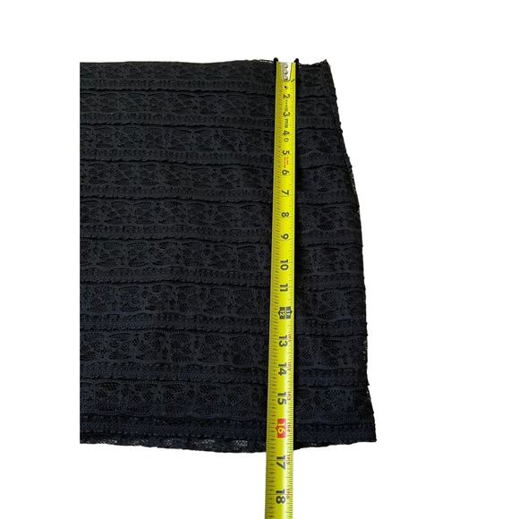 BCBGeneration Black Lace Elastic Waist Band Skirt Women Size Small | 49-1 - Picture 5 of 5